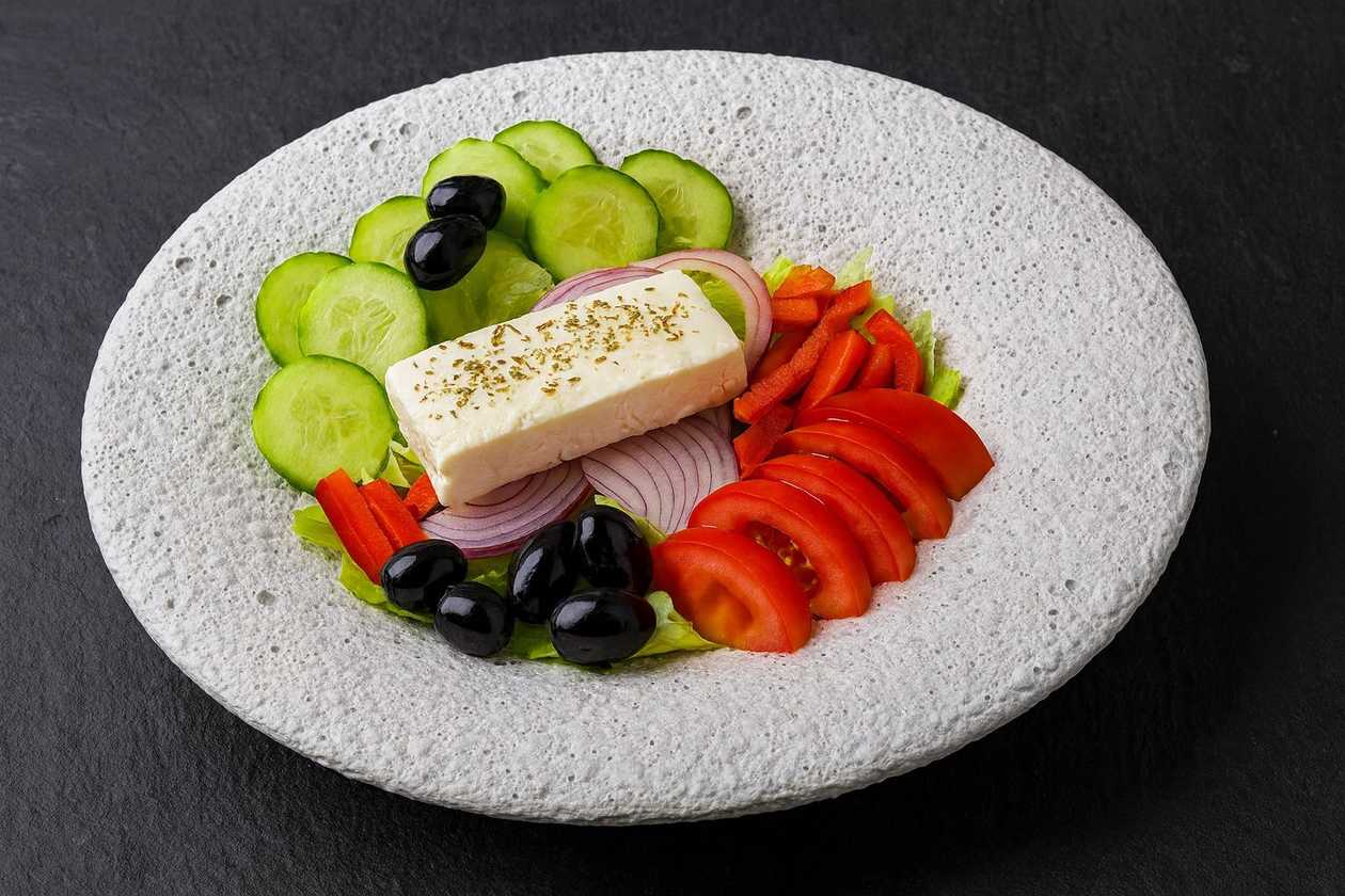 Greek Garden - Salată grecească
